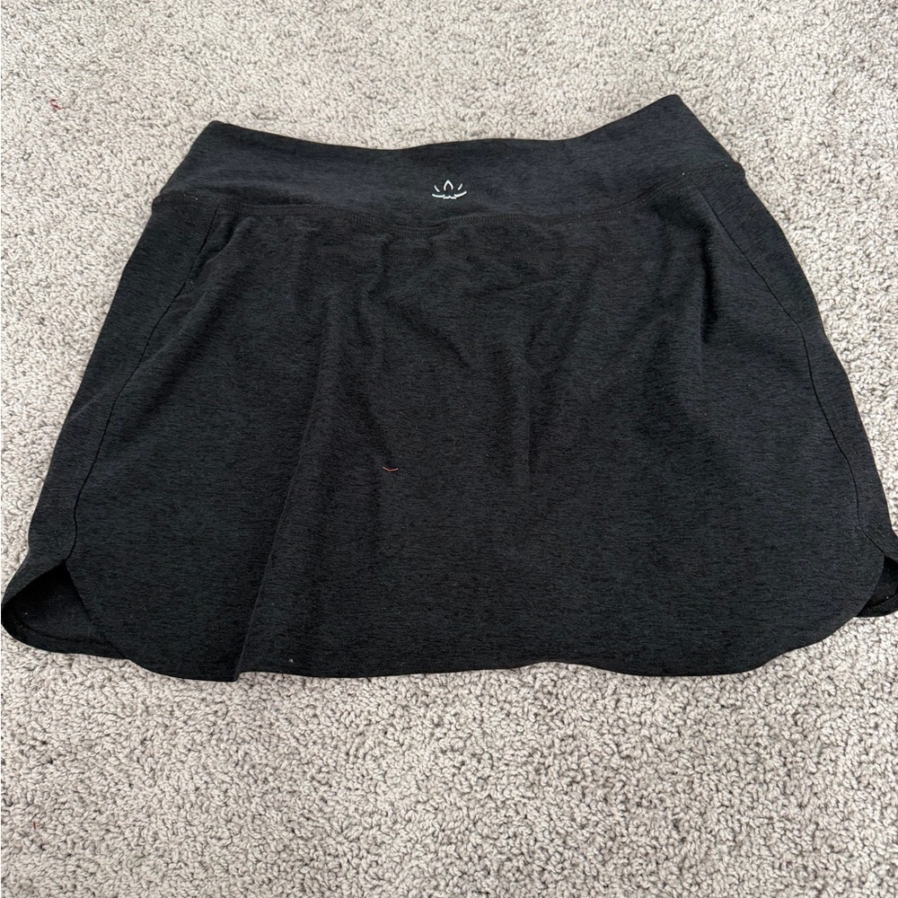 Beyond Yoga Charcoal Mini Skirt - Picture 7 of 12
